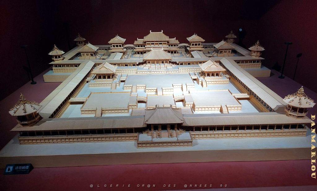 DUNHUANG - 109 -Grottes de Mogao .jpg